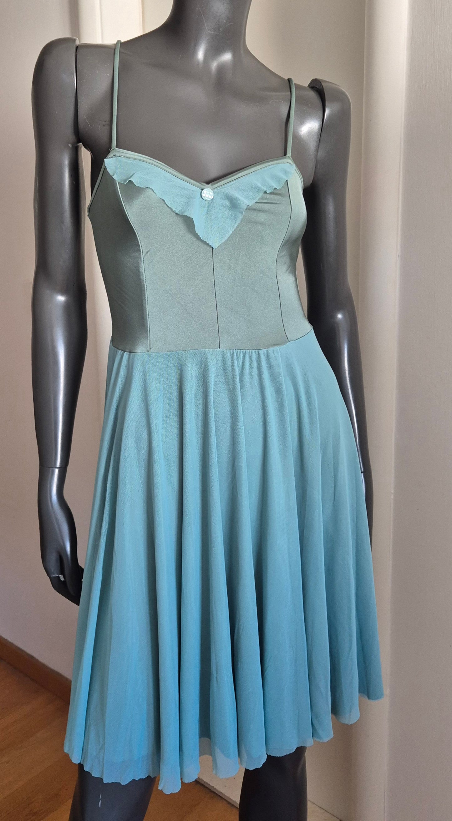 predivna haljina izraelske dizajnerice