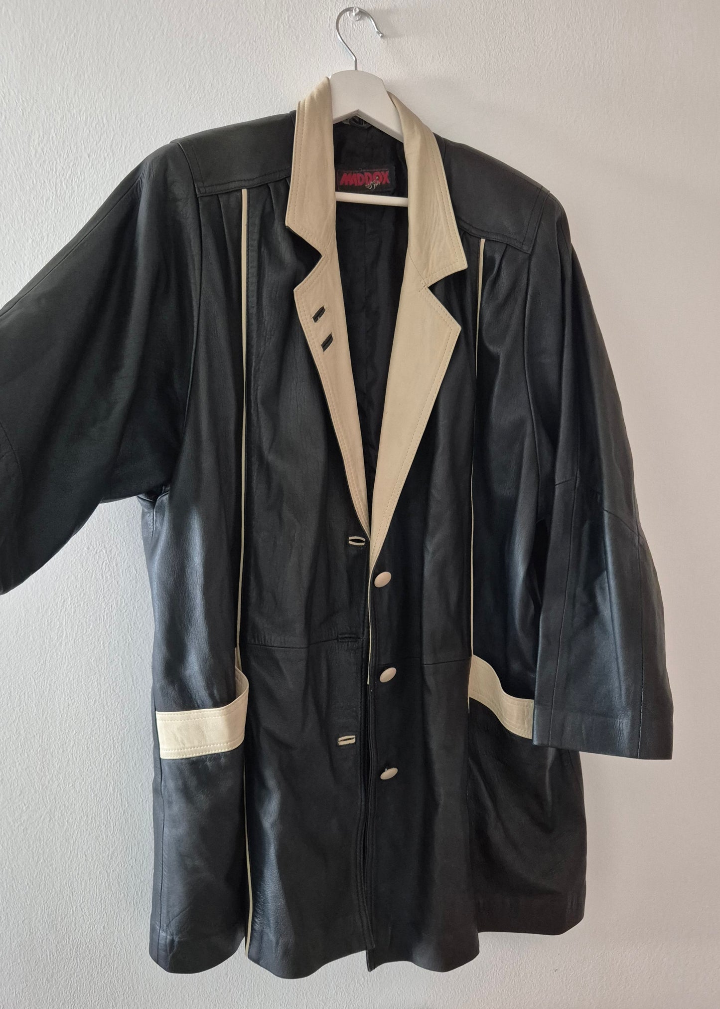 vintage kožna jakna, crna s beige detaljima