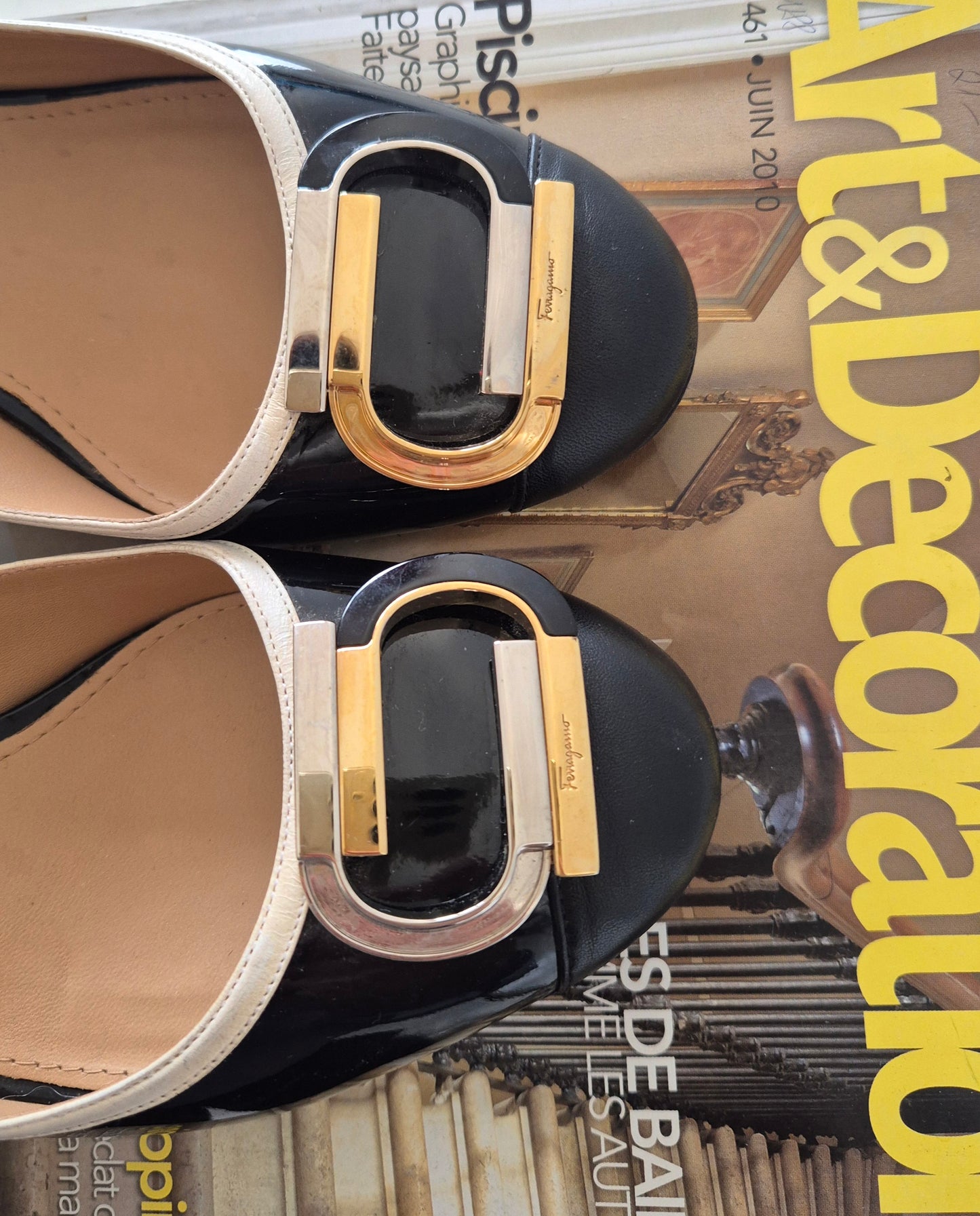 SALVATORE FERRAGAMO cipele, lak koža