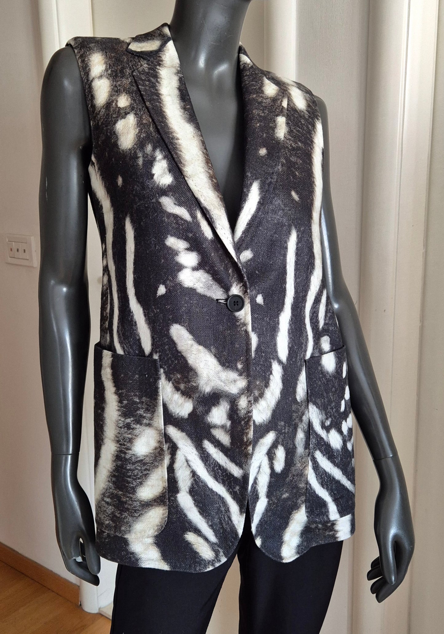 MAX MARA laneni prsluk