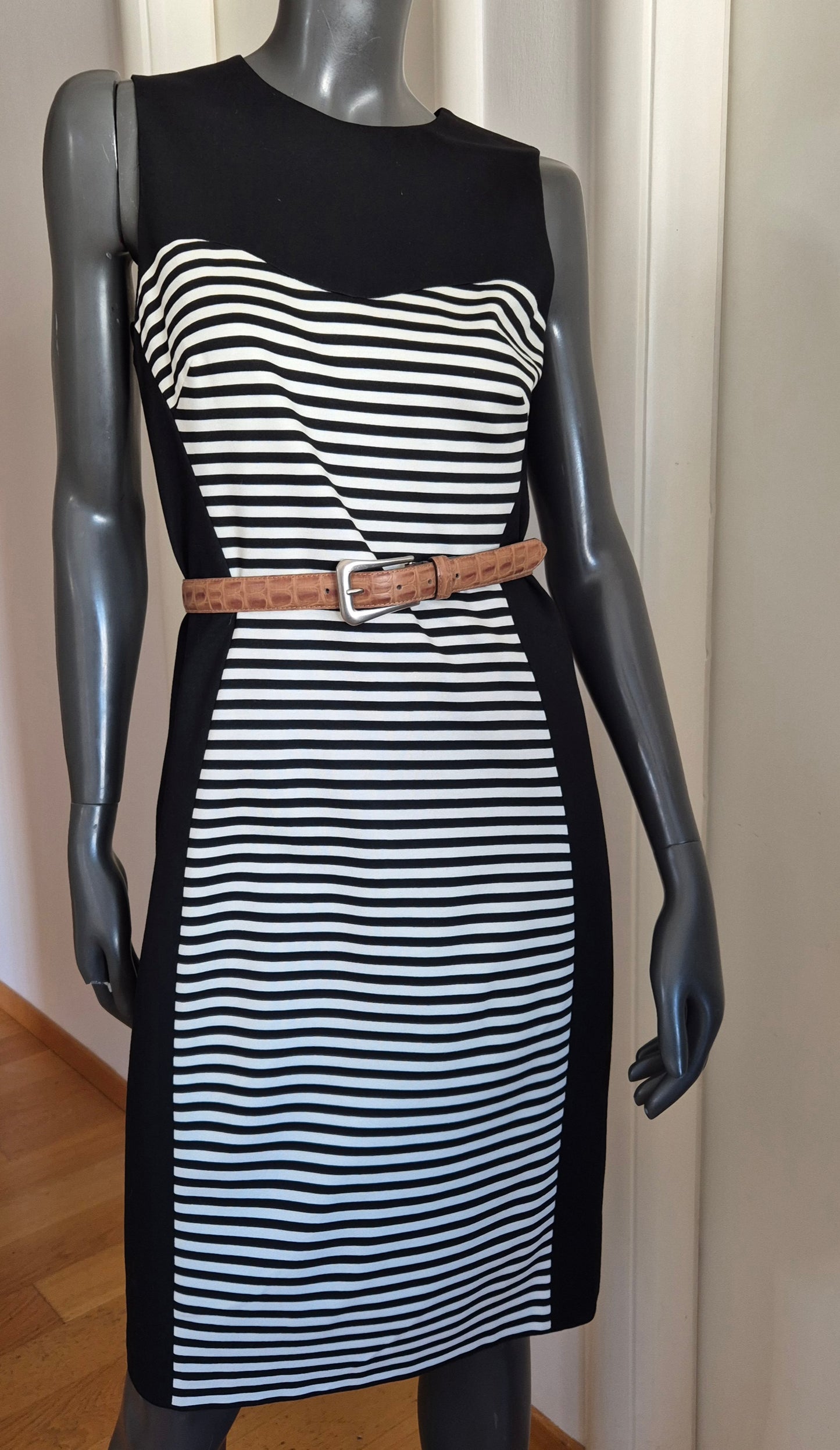 MICHAEL KORS crno-bijela haljina