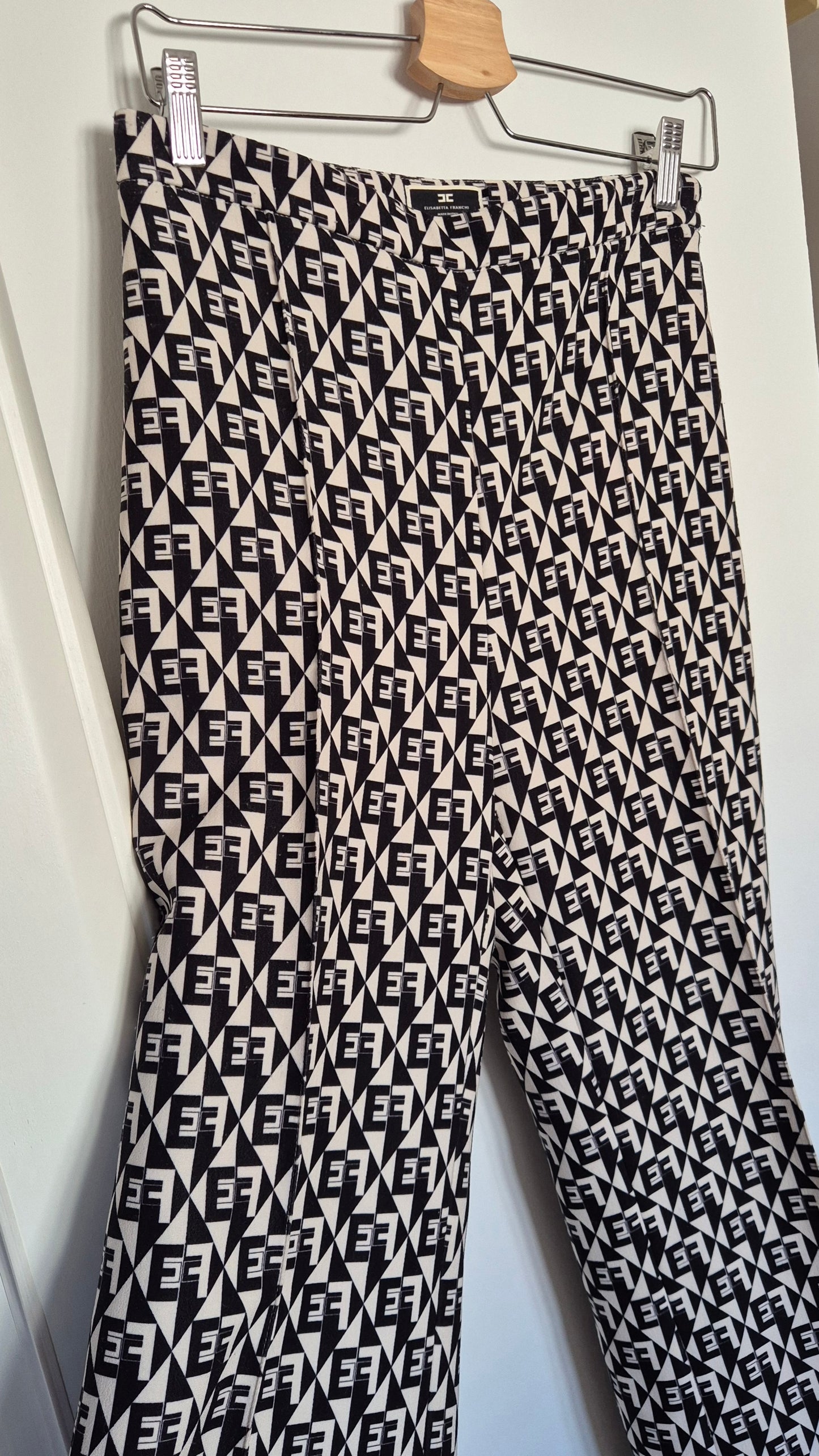 ELISABETTA FRANCHI hlače, monogram