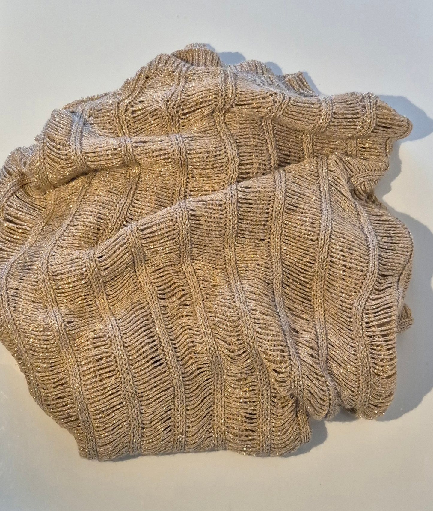 beige-zlatna končana vesta/haljina