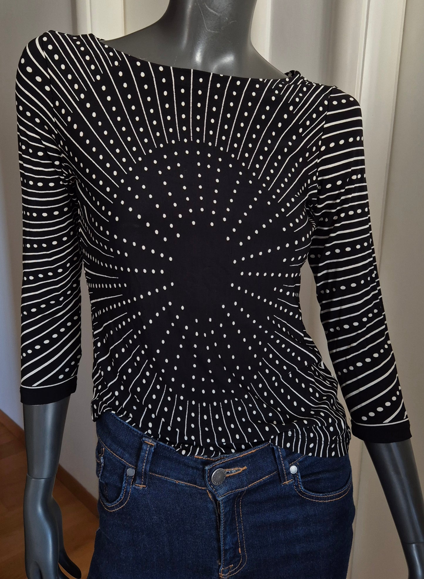 MURA crno-bijeli top