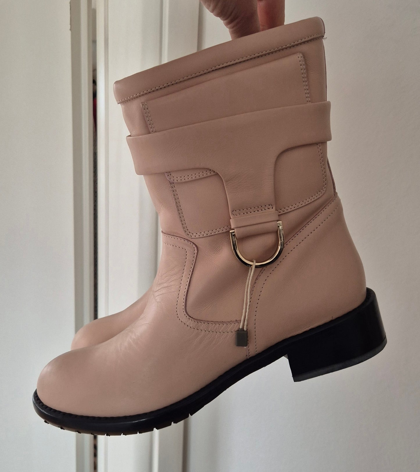 VALENTINO ružičaste čizme, koža, 38, nove