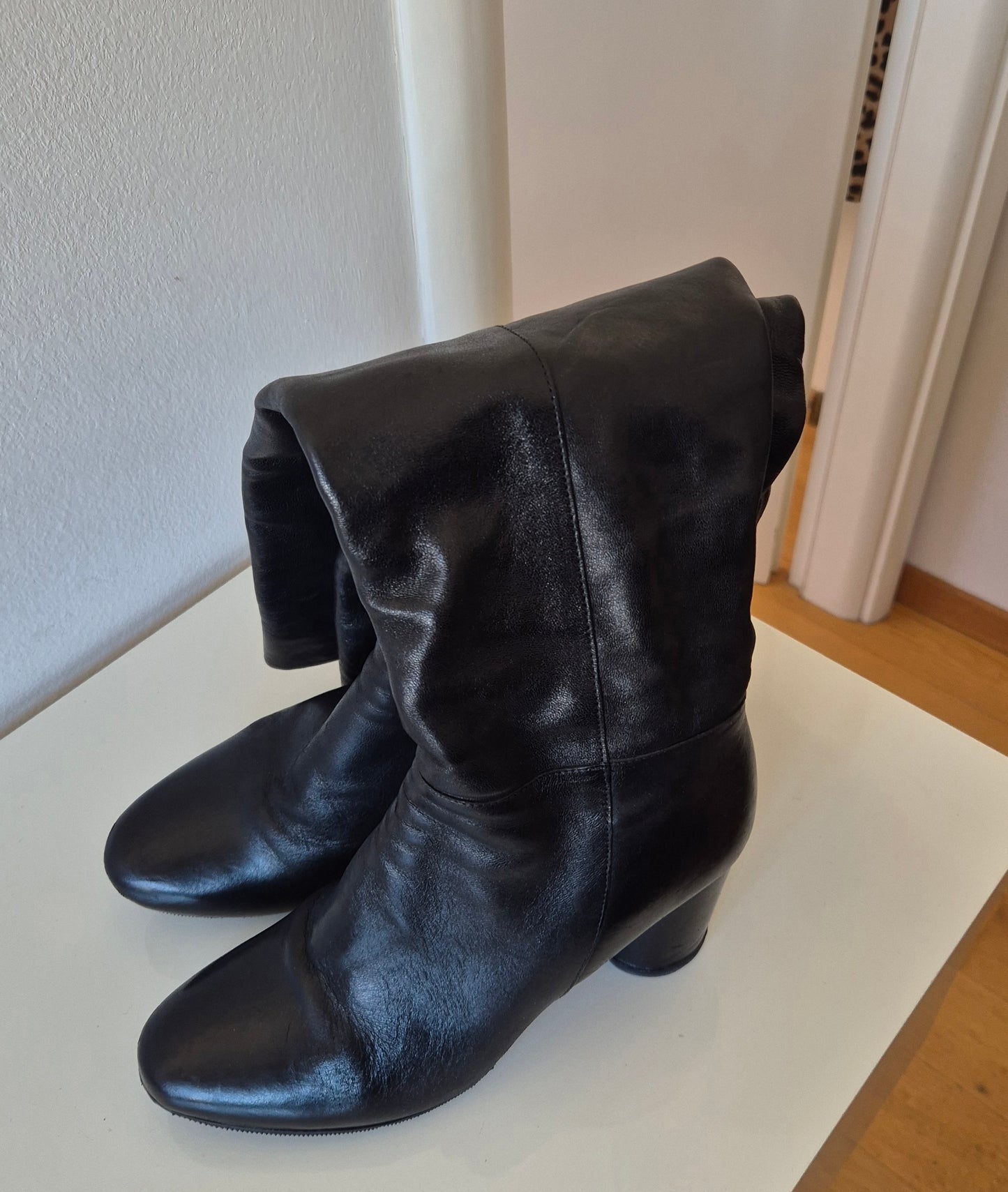 MARELLA visoke čizme, koža, 39