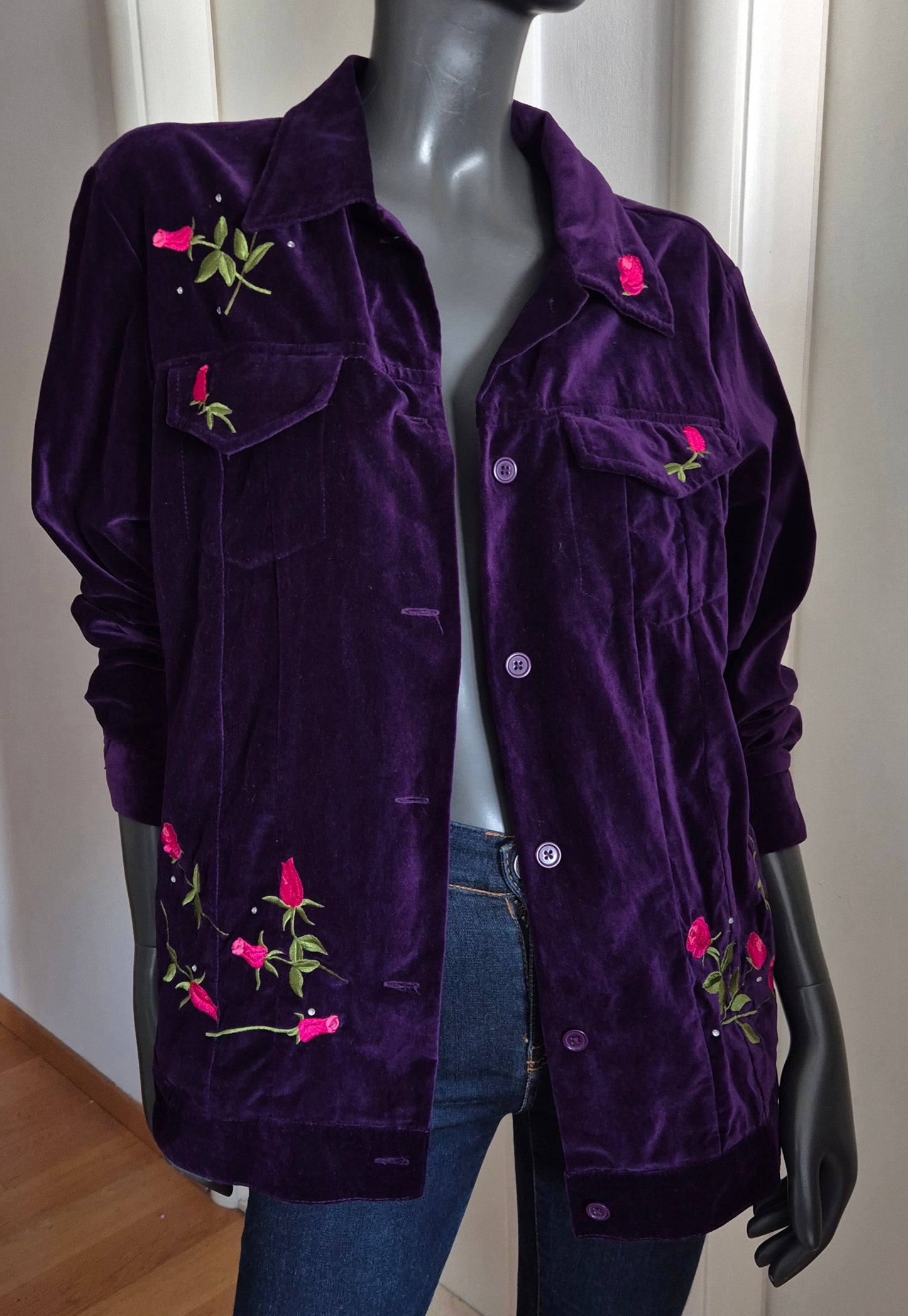 ljubičasta plišana (pamuk) jakna s vezom i štrasom 💜