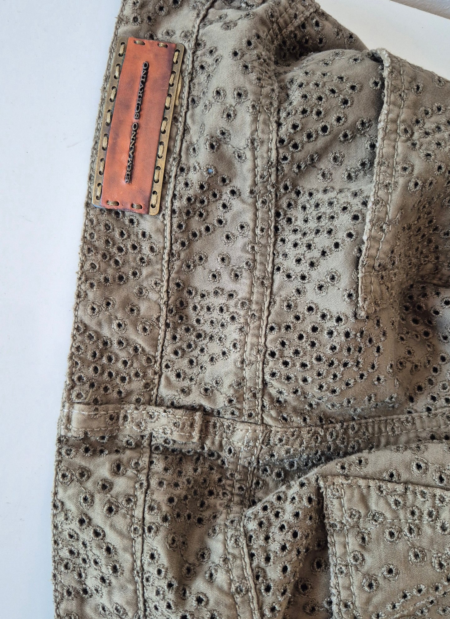 ERMANNO SCERVINO dizajnerske crochet hlače