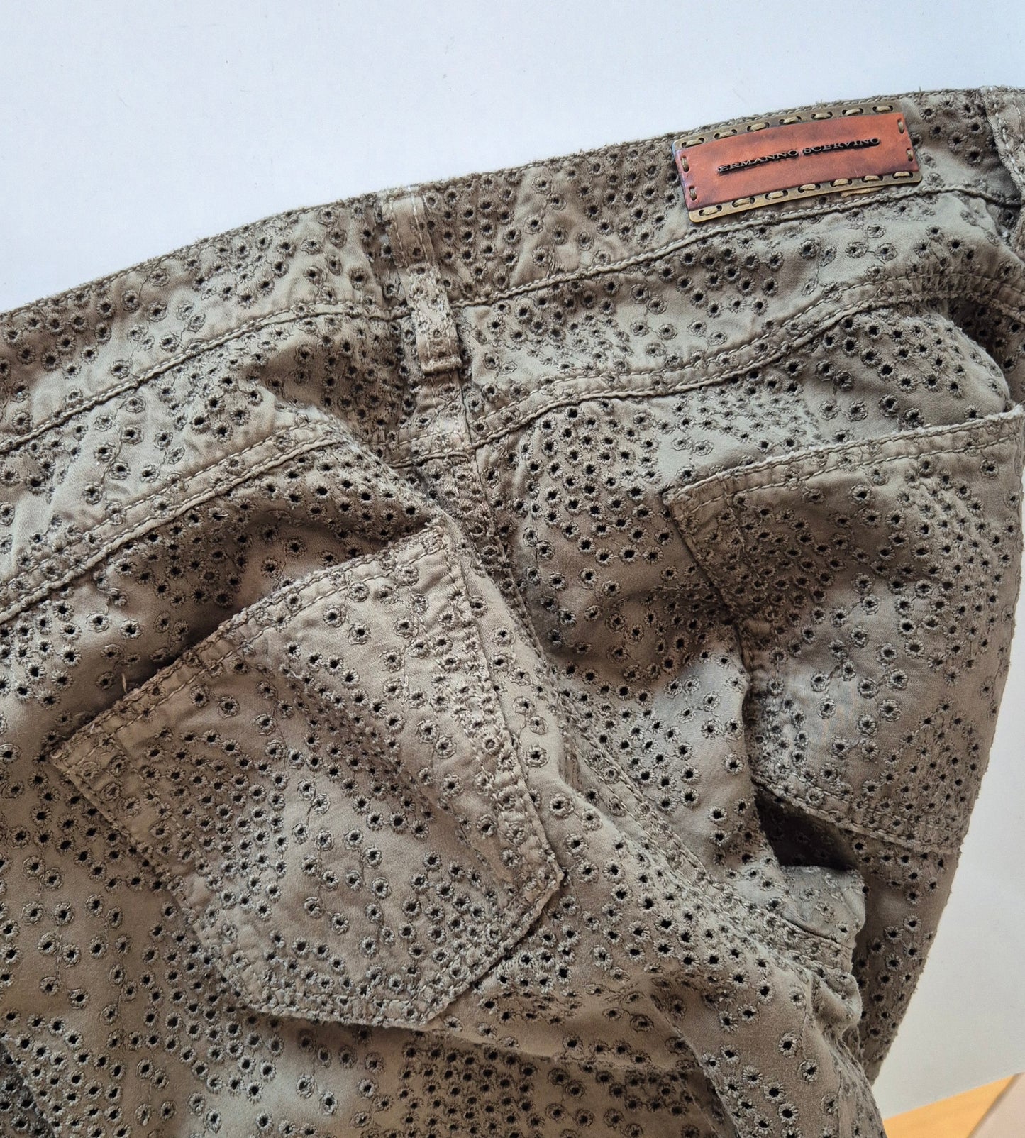 ERMANNO SCERVINO dizajnerske crochet hlače