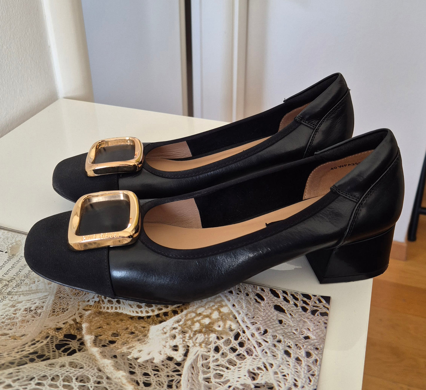 GINO ROSSI cipele, koža, 40