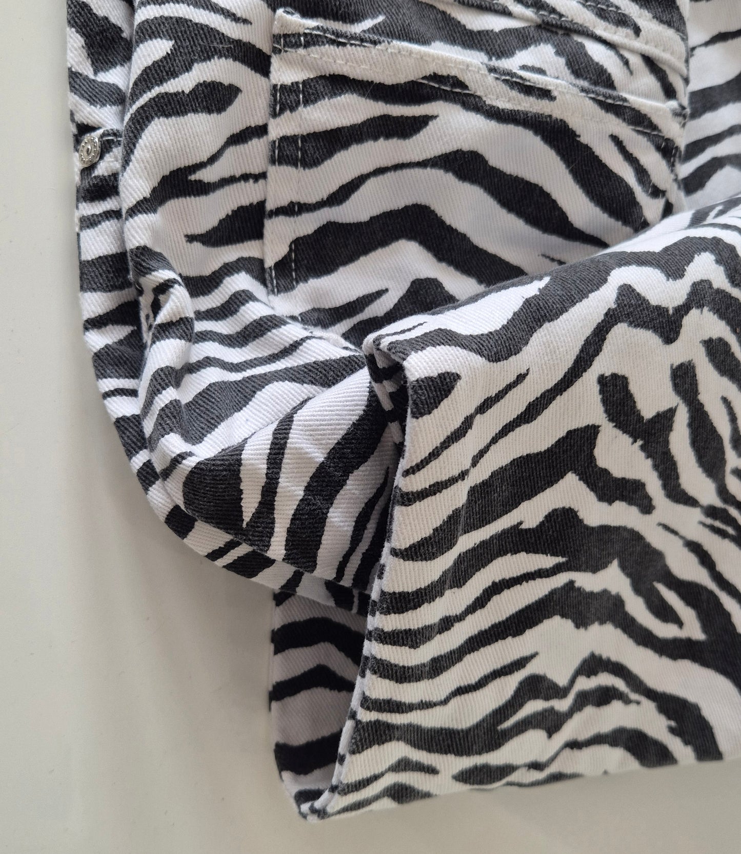 MANGO zebra jeans
