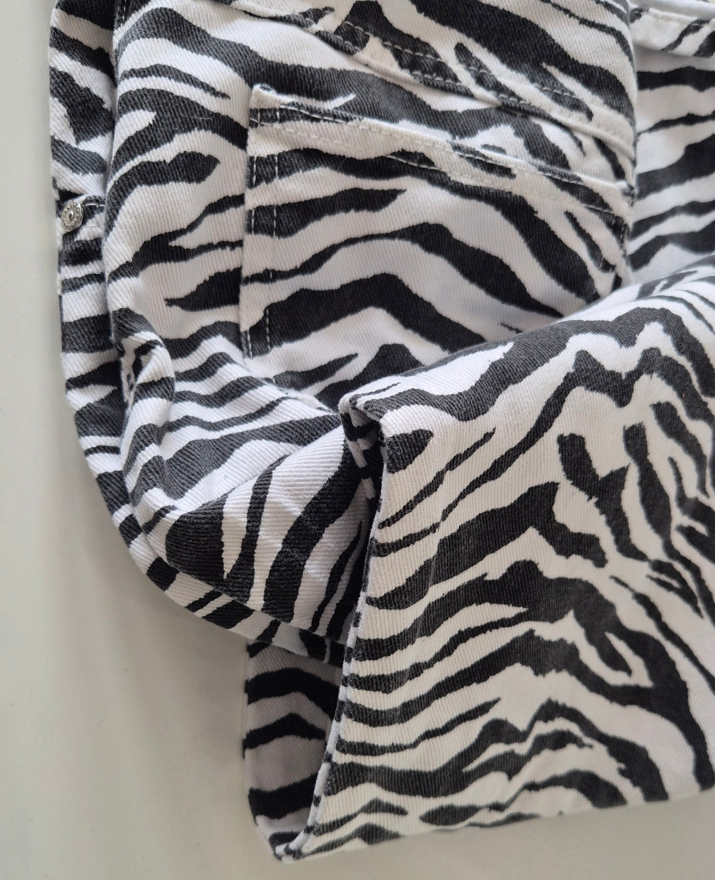 MANGO zebra jeans