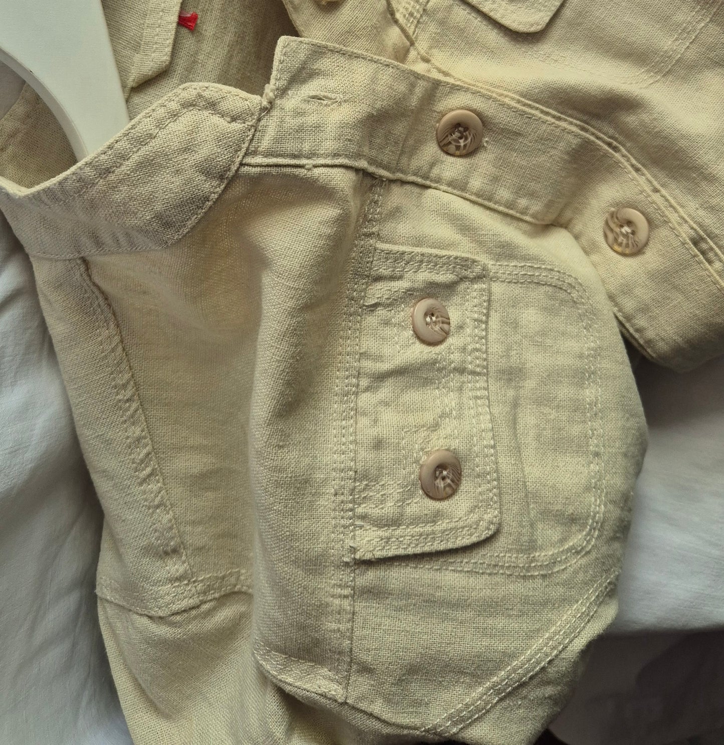 lanena jakna s remenom, safari stil