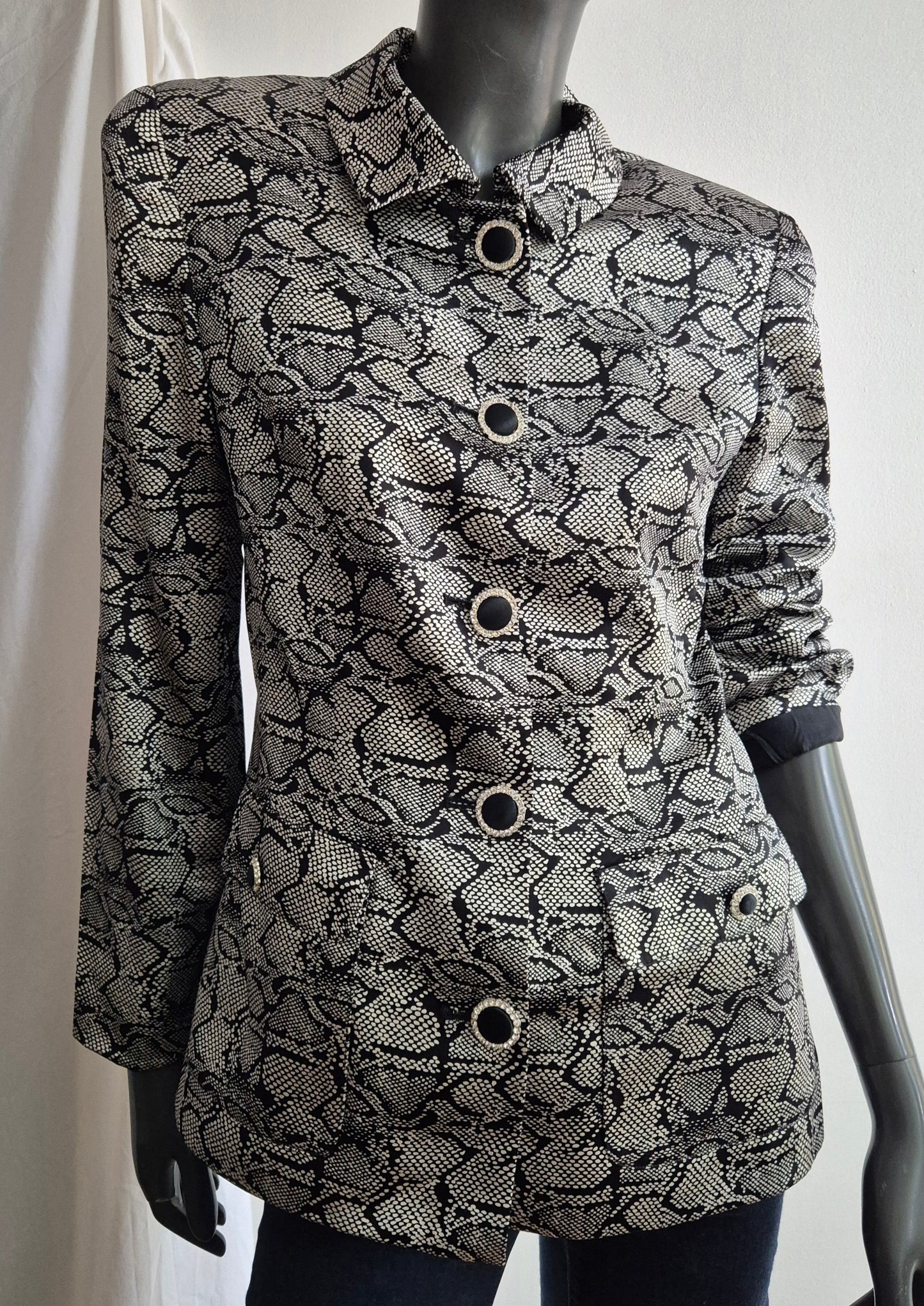 RICKIE FREEMAN vintage dizajnerski blejzer/jakna s posebnom dugmadi, svila