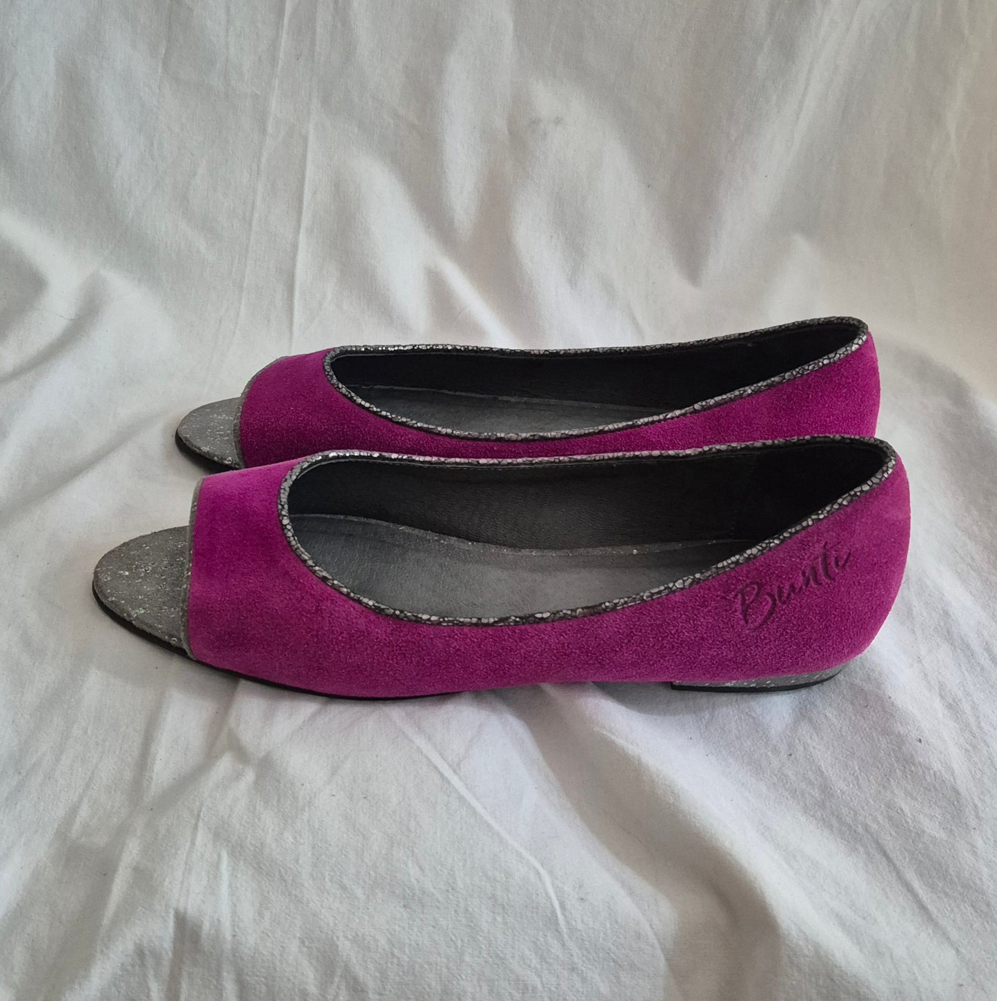 BUNTI balerinke, brušena koža, ručni rad, nove, 40 🎀