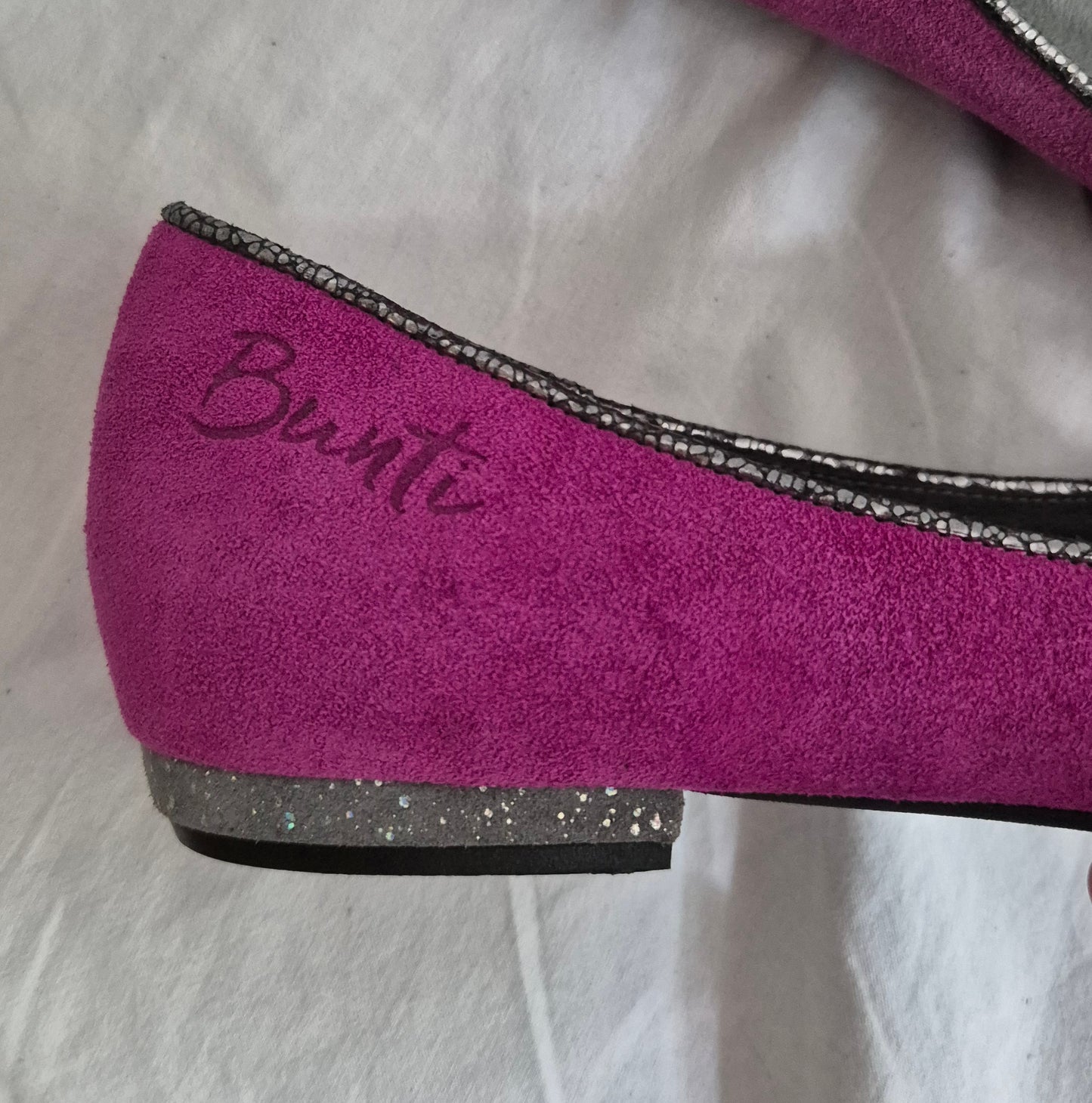 BUNTI balerinke, brušena koža, ručni rad, nove, 40 🎀