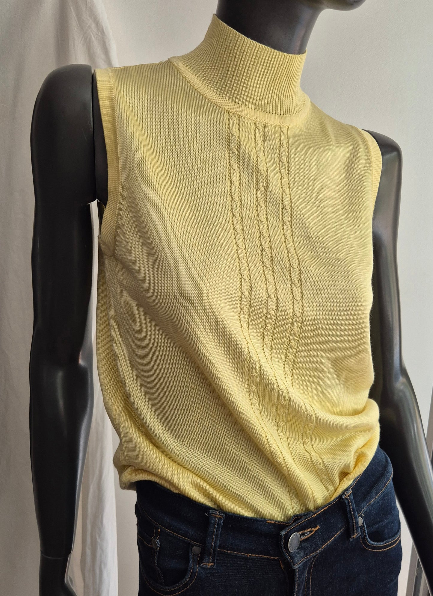 vintage butter yellow pleteni top, viskoza 🧈