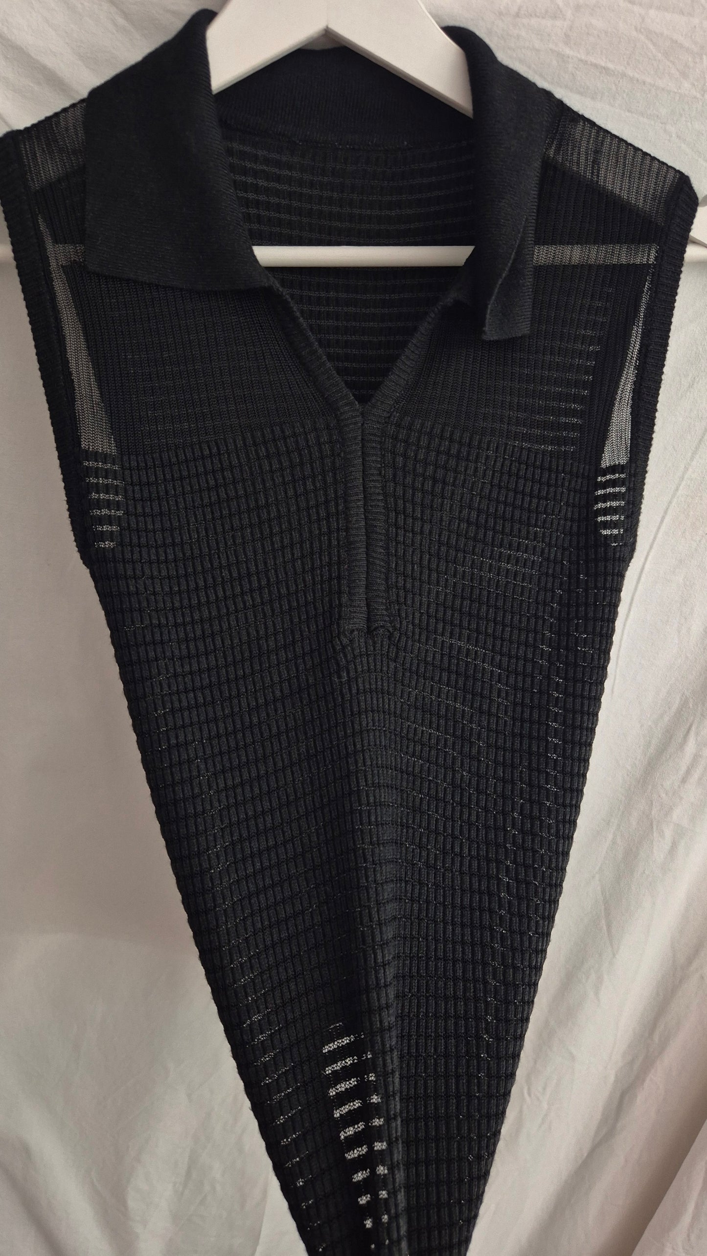 vintage top od finog pletiva 🖤