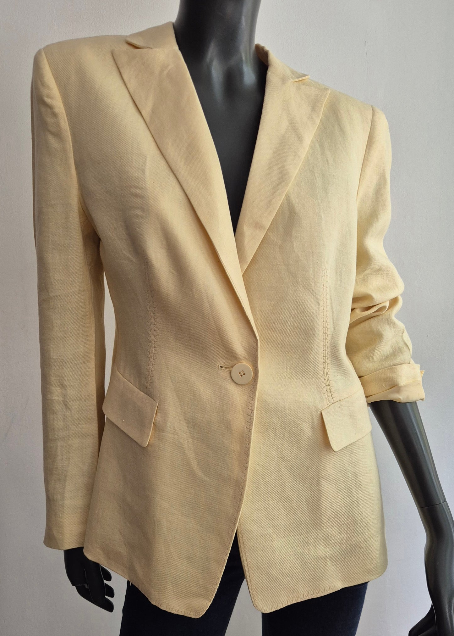 ADOLFO DOMINGUEZ laneni dizajnerski butter yellow blejzer, novo