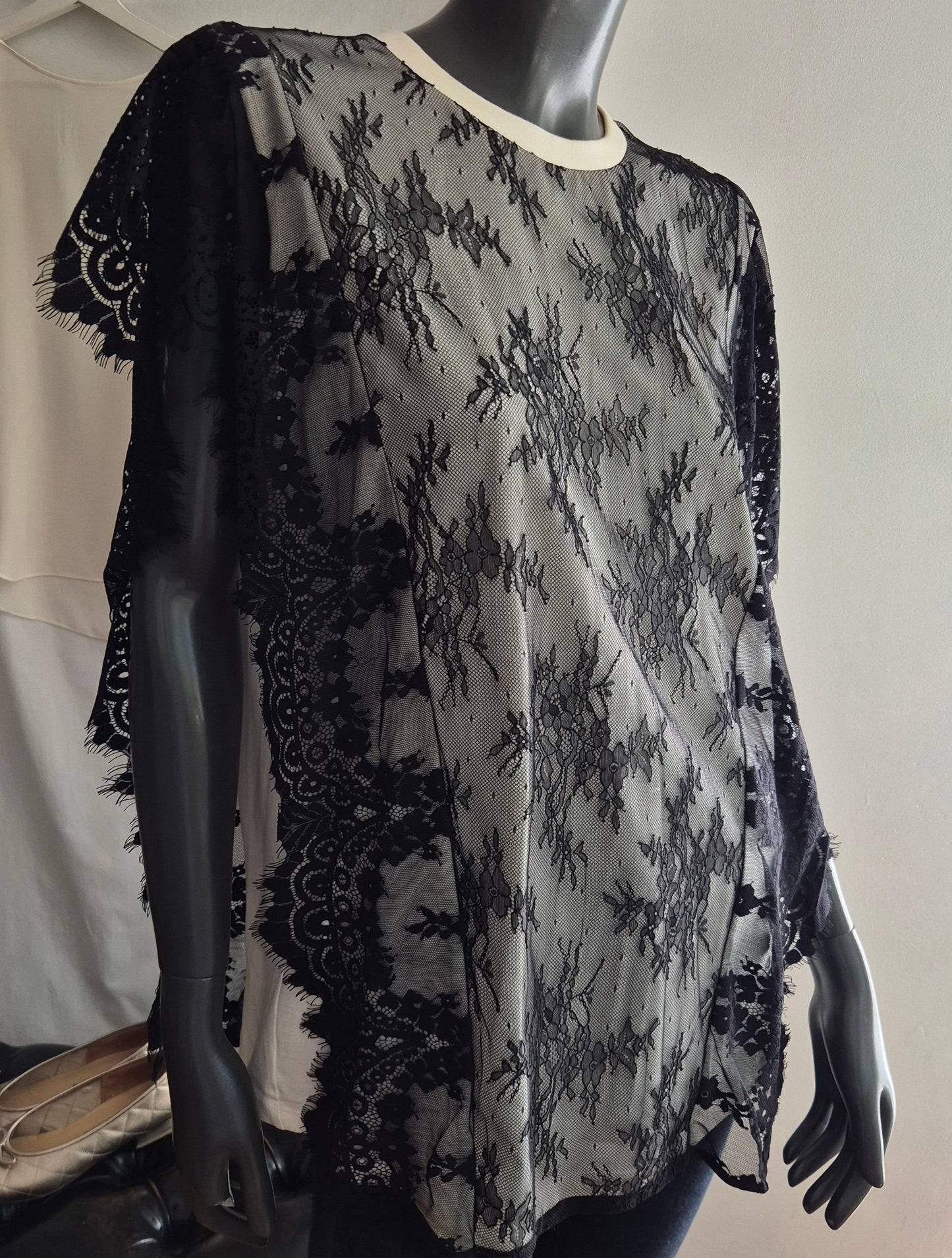 TWINSET top s čipkom