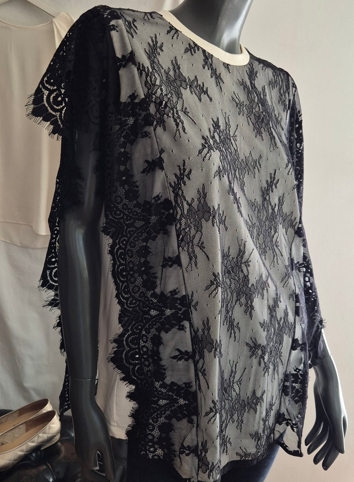 TWINSET top s čipkom