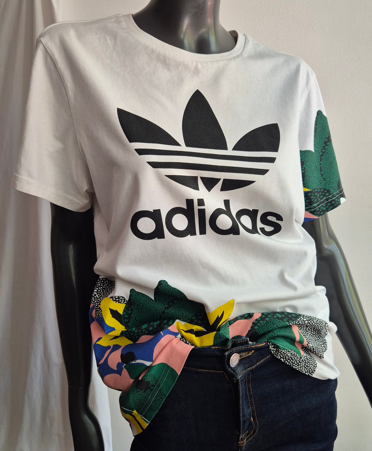 ADIDAS T-shirt