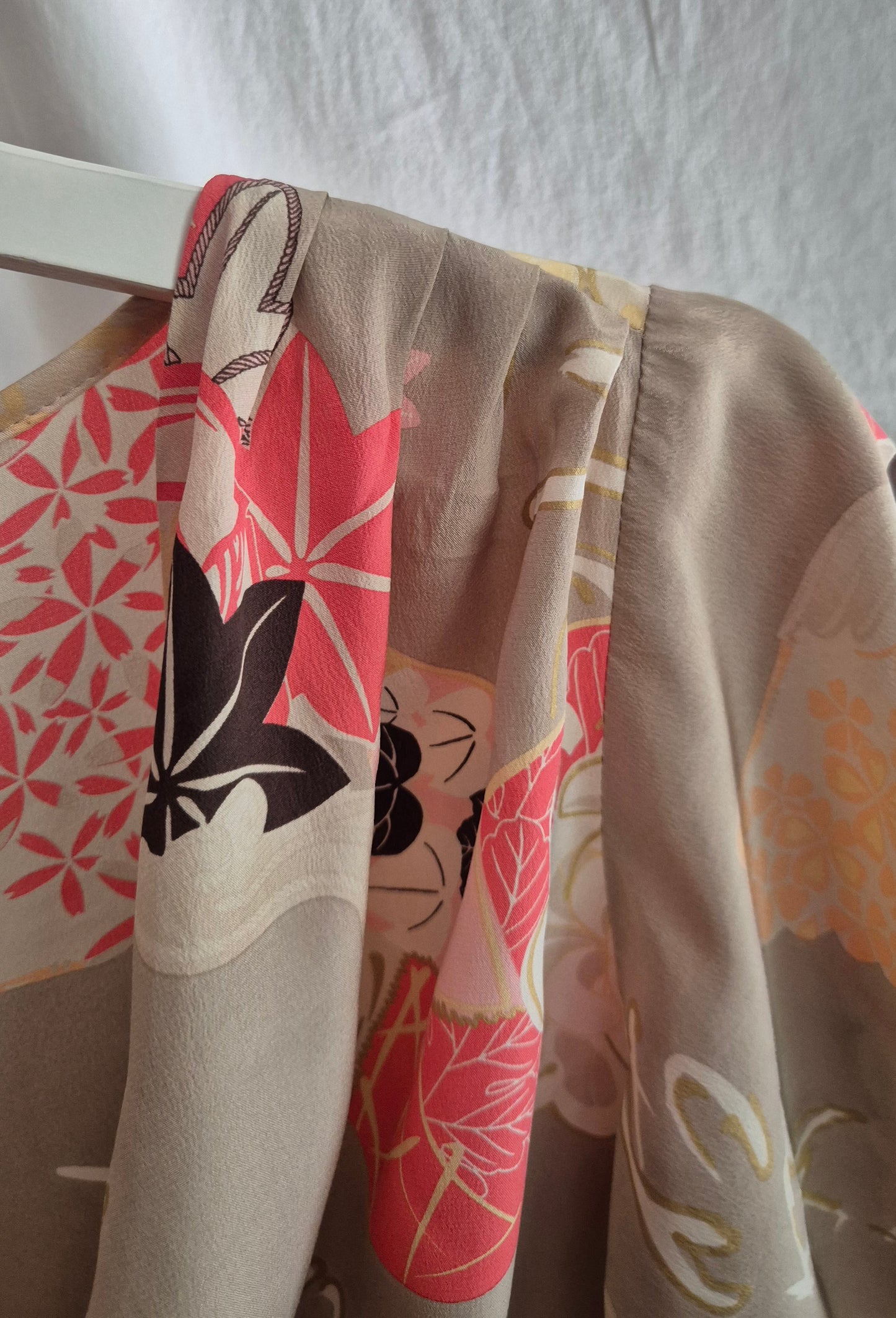 vintage bluza posebnog lepršavog kroja, svila
