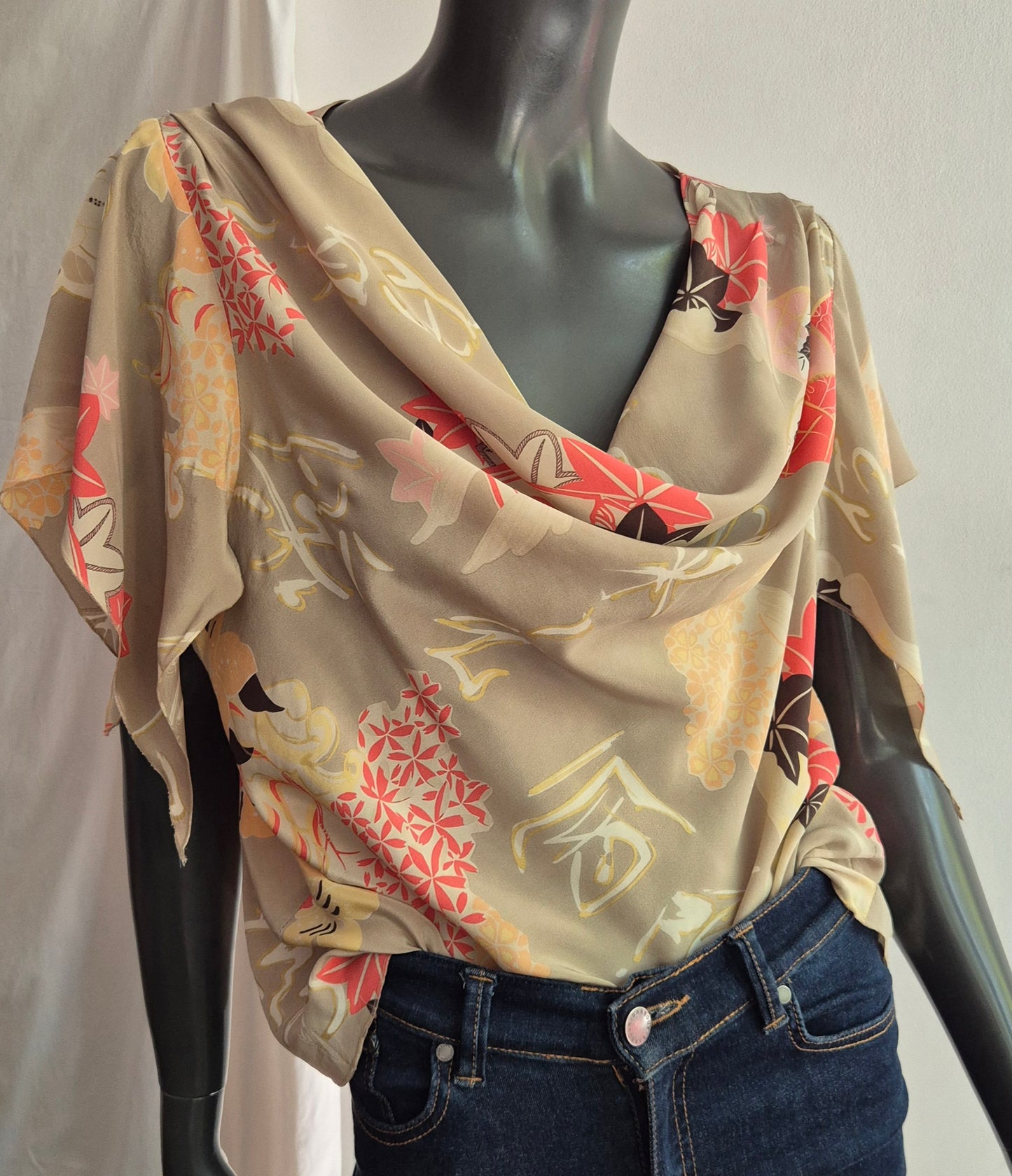 vintage bluza posebnog lepršavog kroja, svila