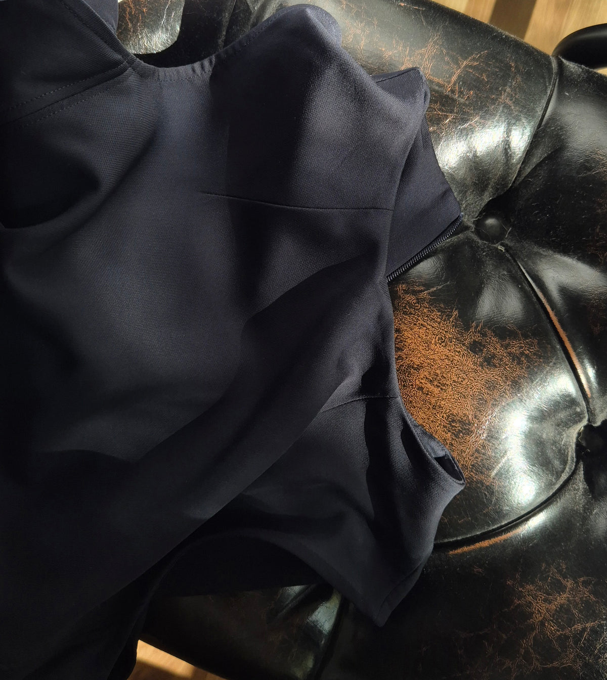 MASSIMO DUTTI tamnoplava haljina, nova