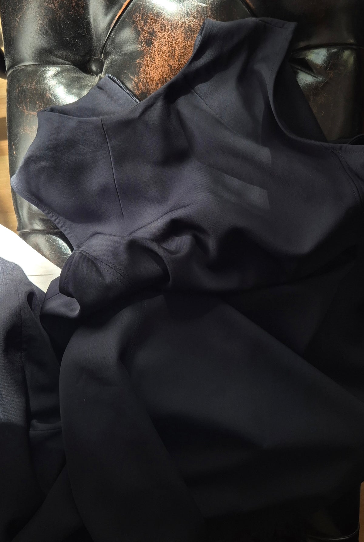 MASSIMO DUTTI tamnoplava haljina, nova