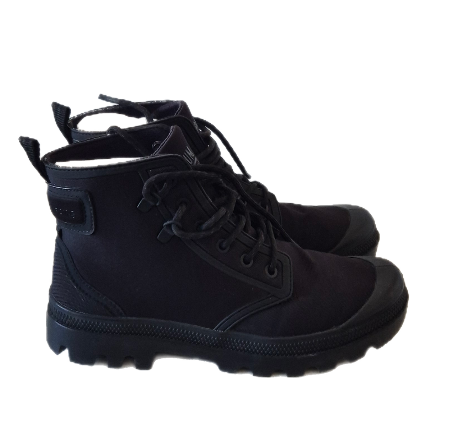 RAINS x PALLADIUM, za broj 38