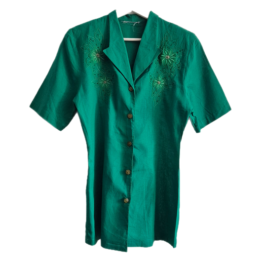 vintage zelena košulja s vezom i aplikacijama, lan