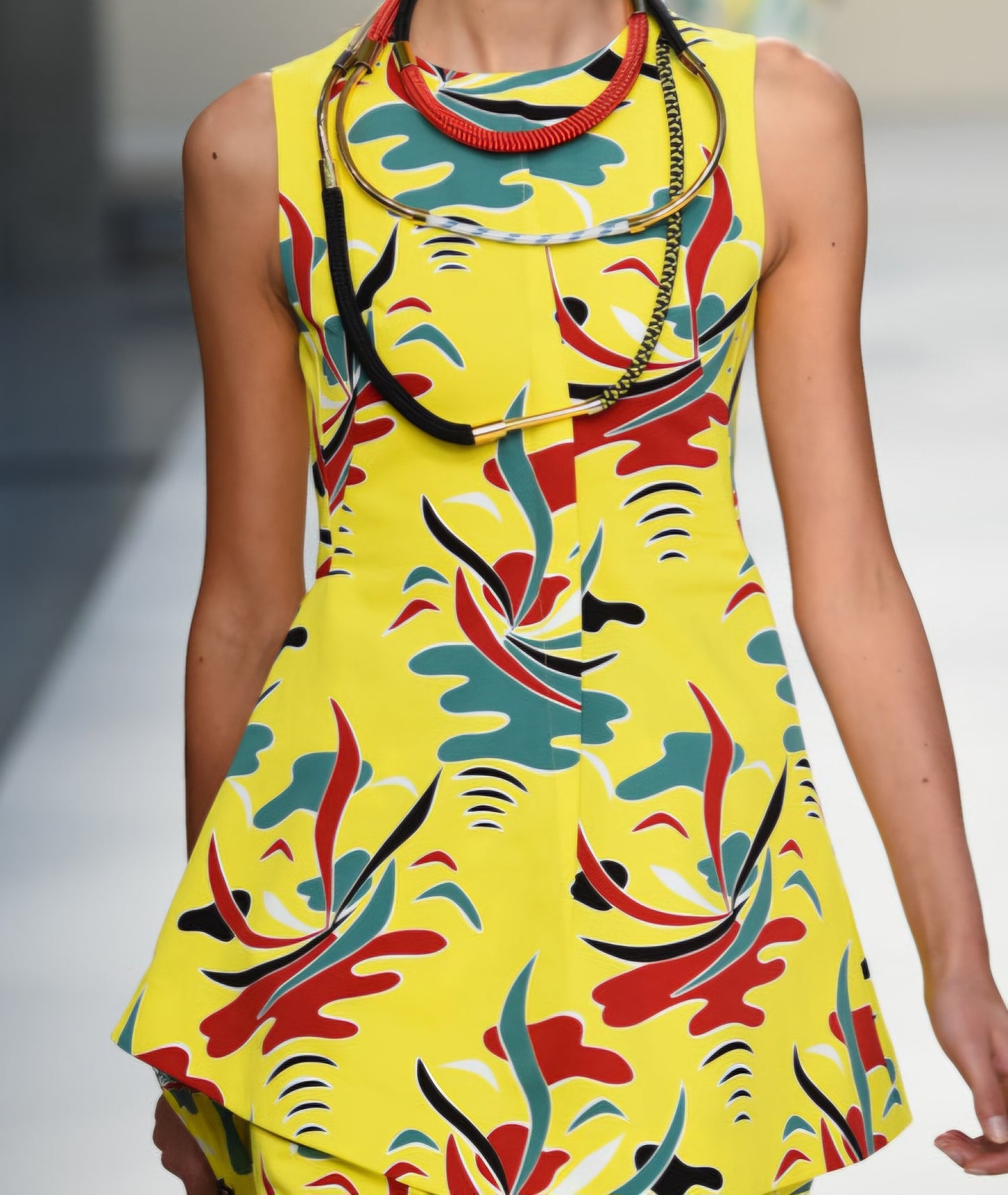 MARNI top, runway komad